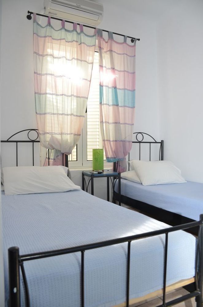 Hermes Rooms Tinos Luaran gambar